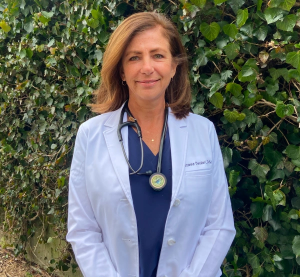 Dr. Suzanne Bardari